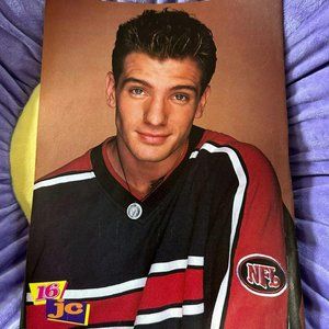 OCTOBER 1999 16 MAGAZINE‎ PAGE JC CHASEZ/HOWIE DOROUGH